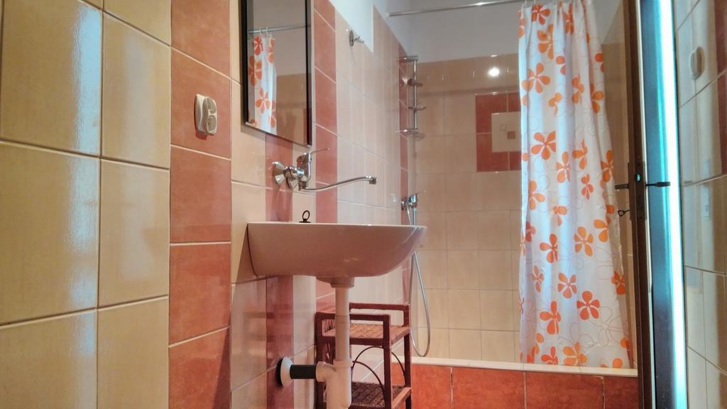 Guest House Kovalik Sucha Hora Exterior photo
